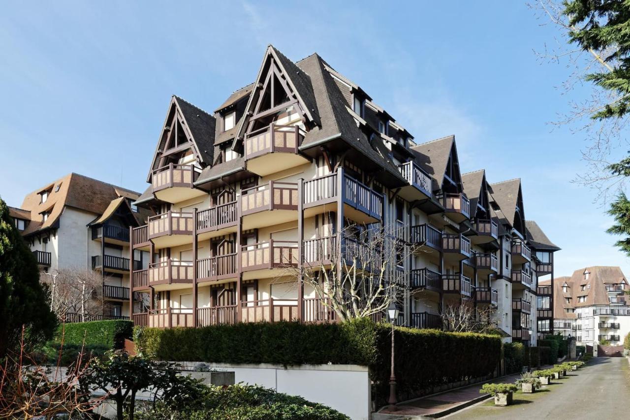 Charmant 3 Pieces Avec Jardin A 5Mn De La Plage Deauville Exteriör bild